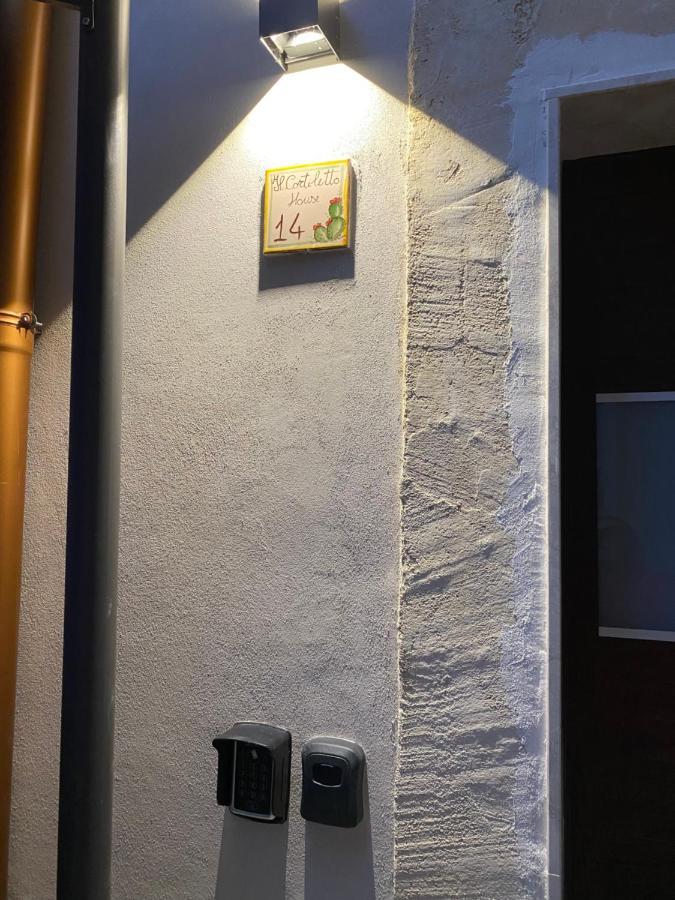 Il Cortiletto28 Rooms & House Siraküza Dış mekan fotoğraf