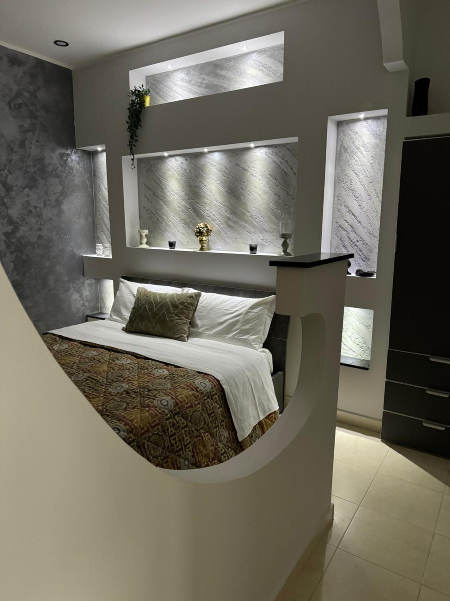 Il Cortiletto28 Rooms & House Siraküza Dış mekan fotoğraf