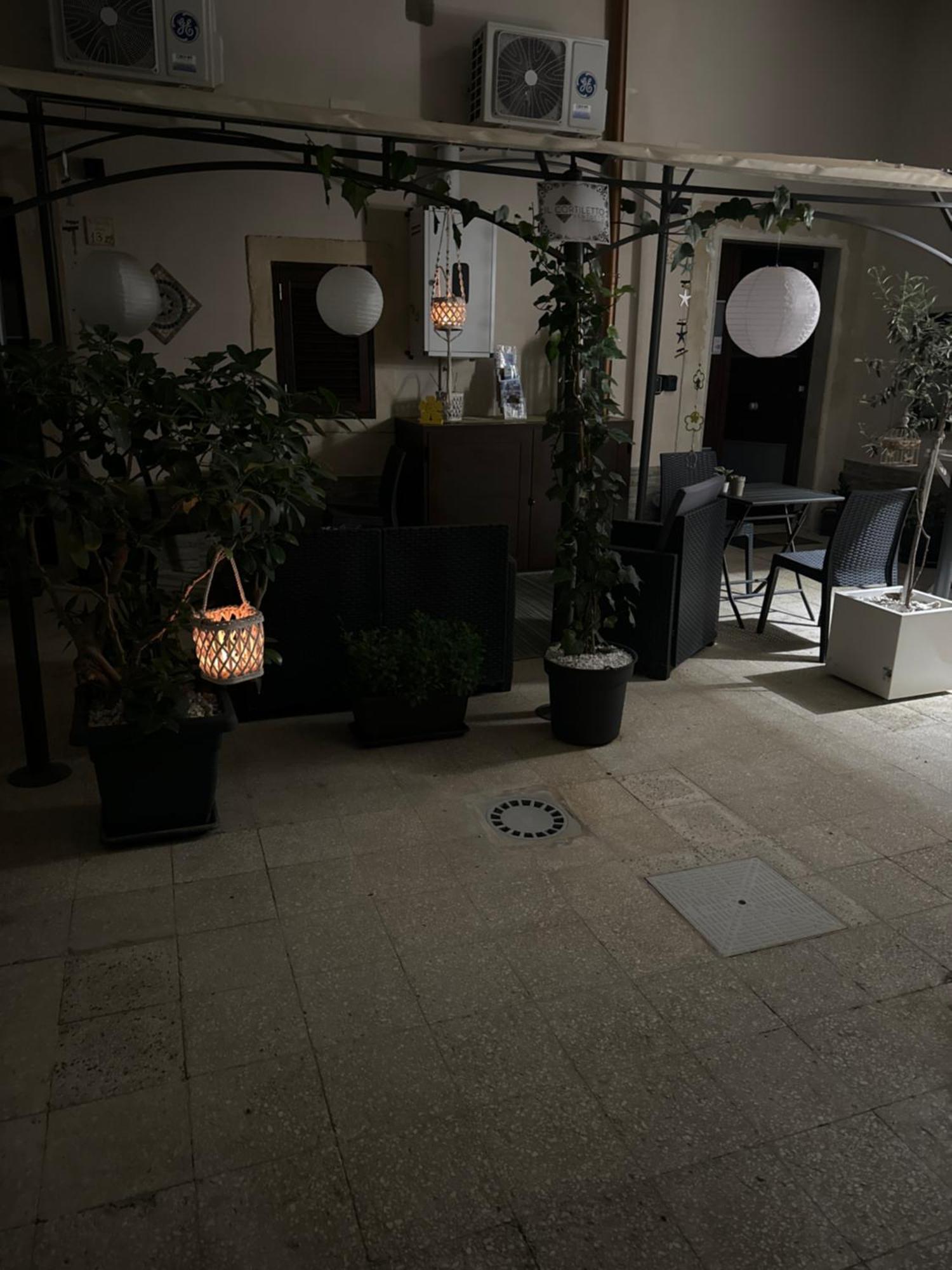 Il Cortiletto28 Rooms & House Siraküza Dış mekan fotoğraf